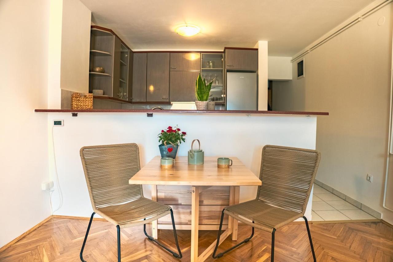 Zen Apartment Krk Krk Town Bagian luar foto